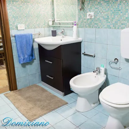 Casa Turistica Domiziano * Catánia